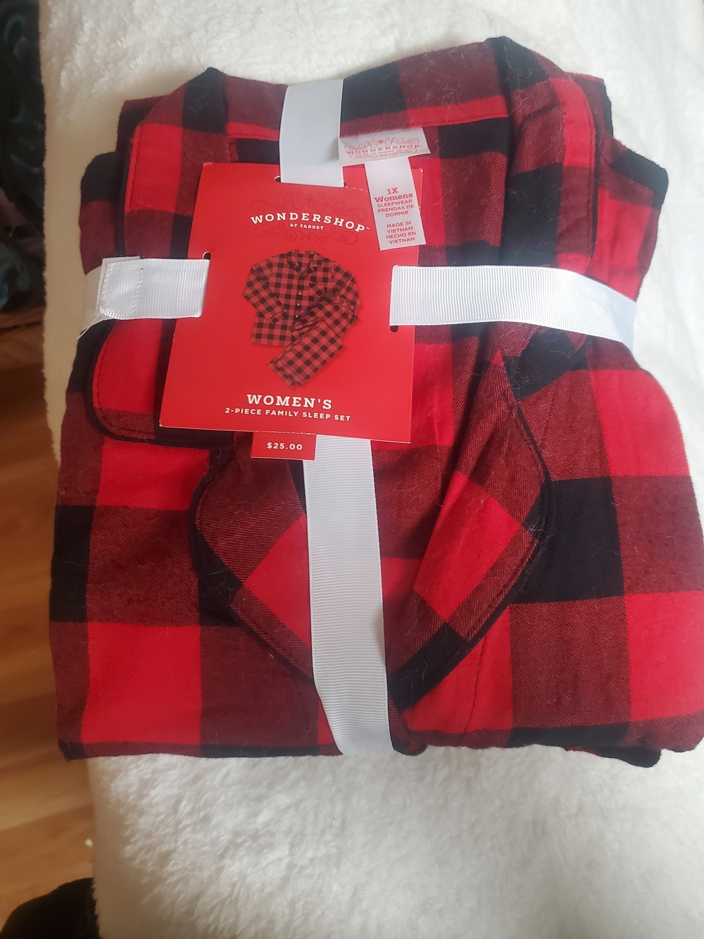 Wondershop Women's Red & Black Buffalo Plaid 2-Piece Pajama Set